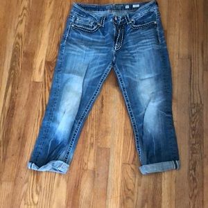 Size 30 Miss Me capris
